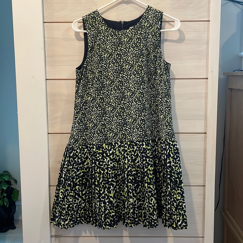 Ann Taylor LOFT Dress - Soft Green & Black Animal Print - Size 6 Petite